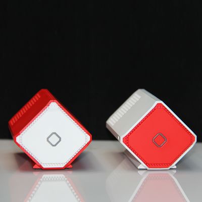 Experimente os benefícios do ar limpo com o nosso compacto e leve purificador de ar de carro