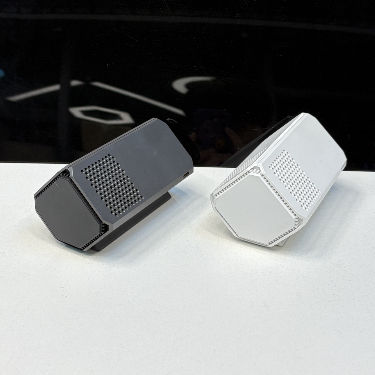 Purificador de ar de automóvel compacto com cores personalizáveis e esterilizador de ar de plasma certificado CE/FCC/RoHS