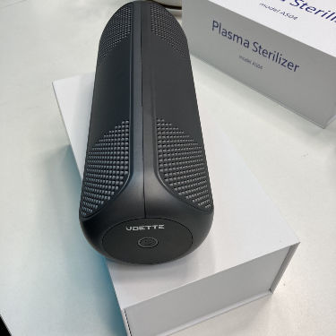 Esterilizador de ar portátil com cobertura de 30 ~ 100 metros quadrados, tempo de trabalho de 8 horas e bateria de 6600mAh para ar fresco e limpo